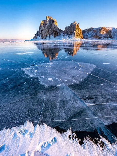 贝加尔湖·走进一片蓝色的冰雪世界